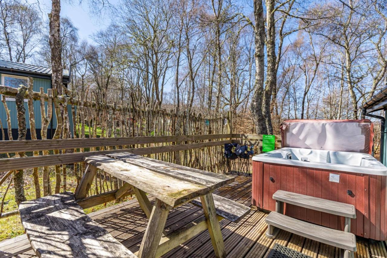 Fern Lodge 2 With Hot Tub Belladrum Zewnętrze zdjęcie